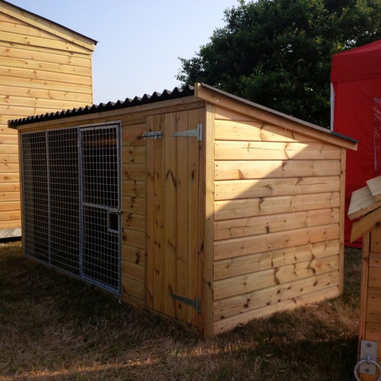 Day Kennel | Broadfield Stables